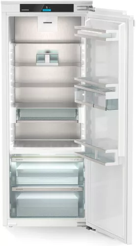vstraivaemyy_kholodilnik_liebherr_irbci_4550_foto_open.jpg