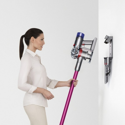 dyson-v-7-animal-pro-137213_5-600x600.jpg